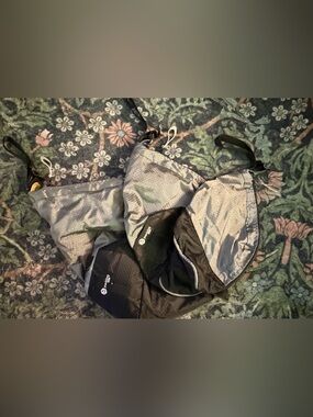 NWOT Trtl Packing Pods Set of 3